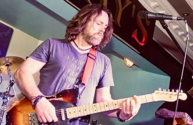 Scott Jamison — acoustic singer Singer-Songwriter for Belfast weddings and corporate events in Northern Ireland